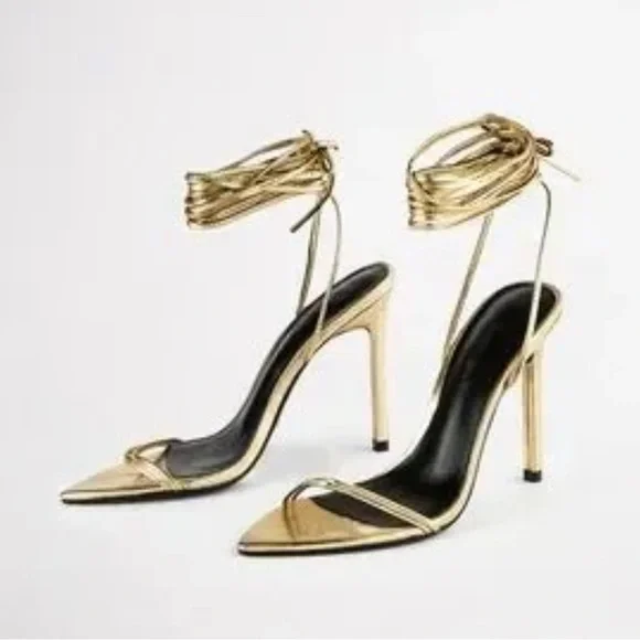 TONY BIANCO MILLIE GOLD FOIL HEELS SIZE 8 - Picture 1 of 11
